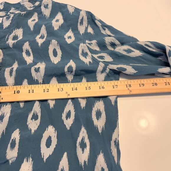 Equipment Femme Teal Diamond Print 100% Silk Blouse XS - Picture 8 of 9